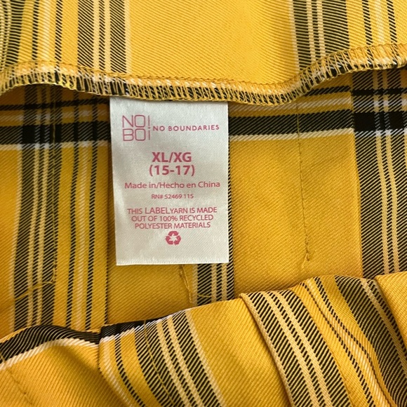 NWT No Boundaries Pleated Yellow Black plaid Zip Mini Skirt Back zip JR Sz XL - Picture 5 of 7